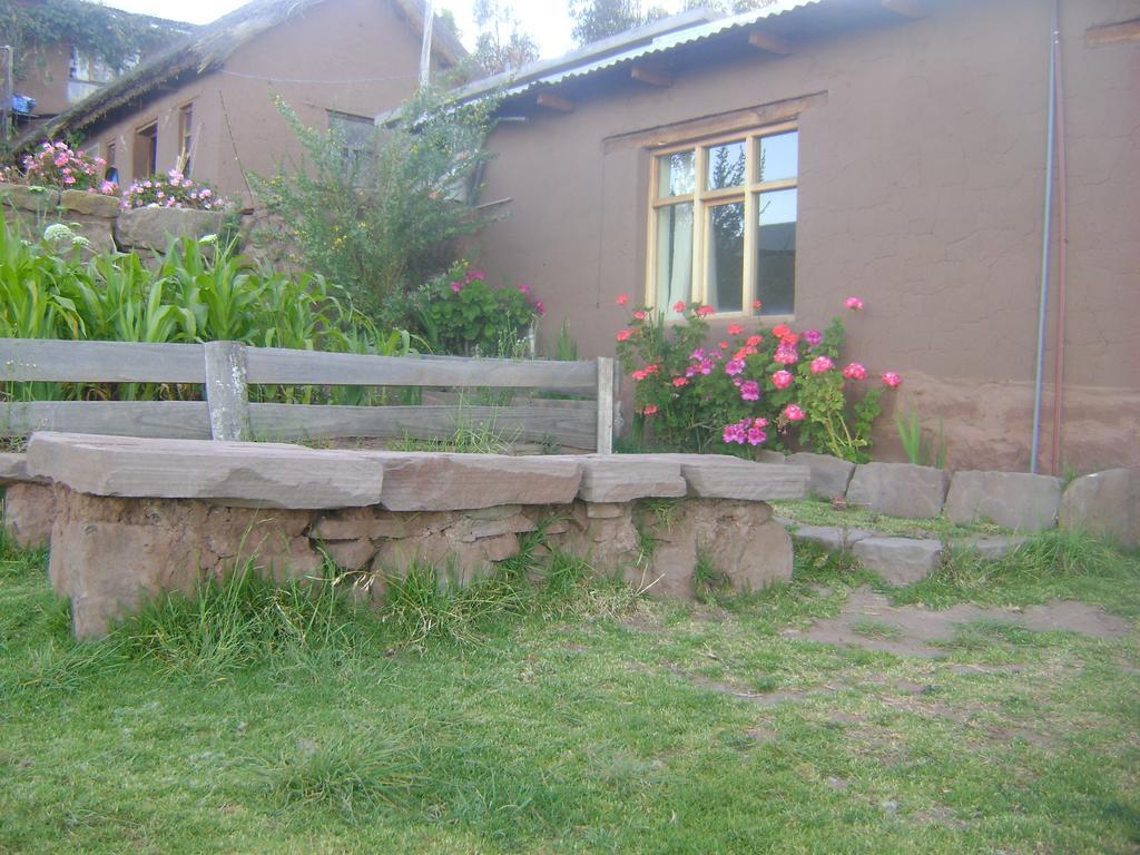 Hospedaje Y Restaurante Saywa Llachon Bagian luar foto